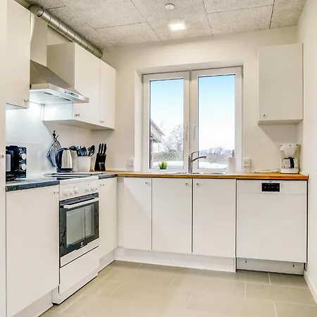 3 Bedroom Stunning In Sydals