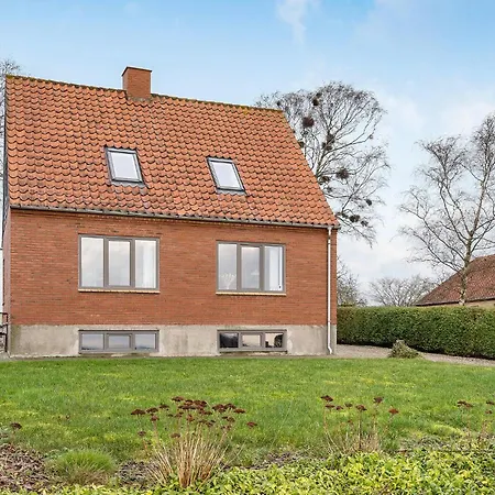 3 Bedroom Stunning In Sydals